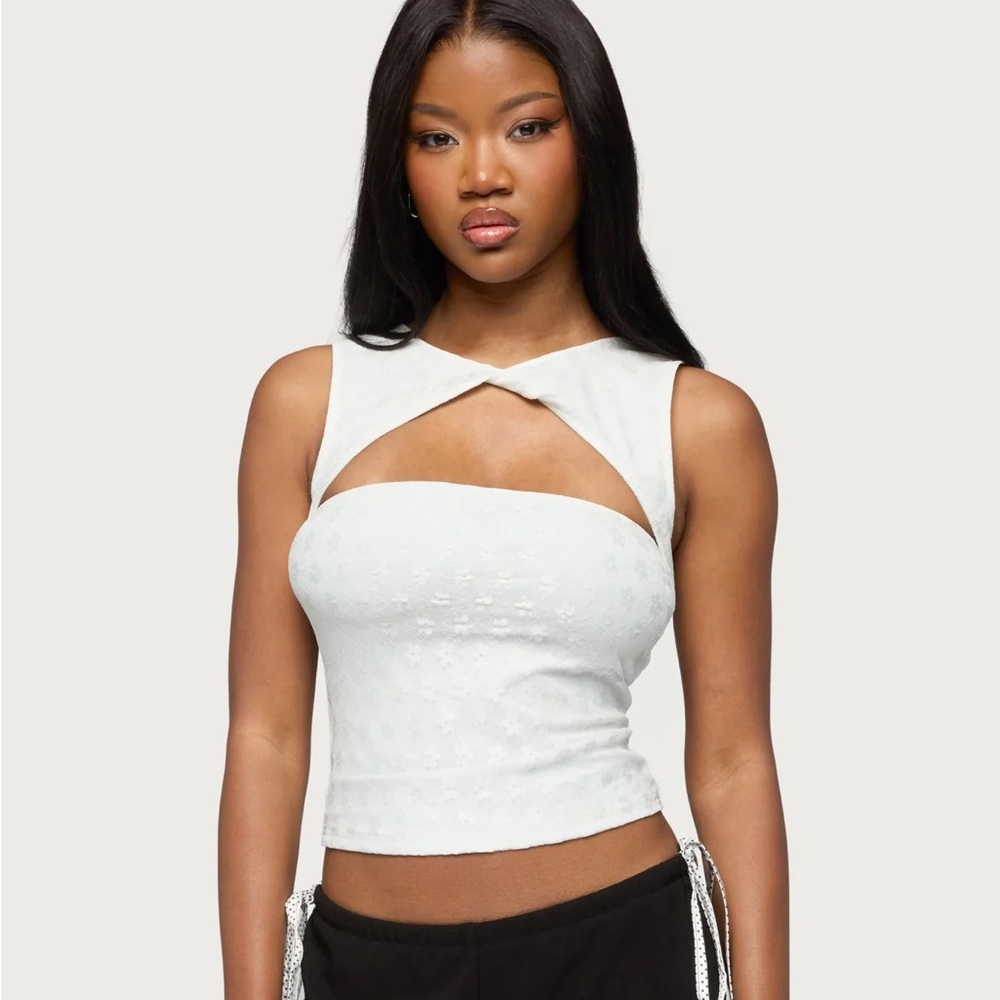 Edikted Twist Cutout Flower Lace Tank Top
